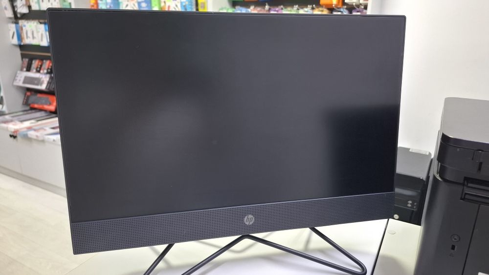 Моноблок HP 205 G4 22 All-in-One PC