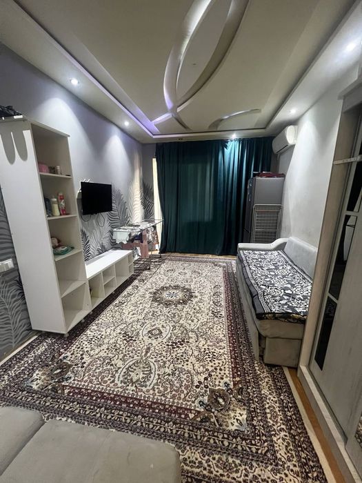 Чиланзар 21 квартал 1в2/1/4 Мебель, техника Огород,подвал,парковка