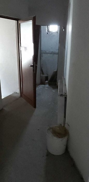 Продава се Етаж от къща в Кърджали, Боровец - 300 кв.м за 136 €/кв.м - Снимка #7