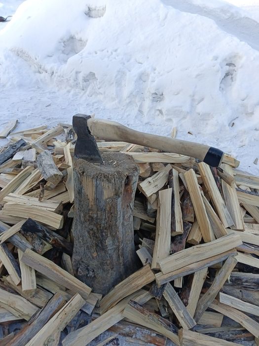 Кидаю уголь акуратно