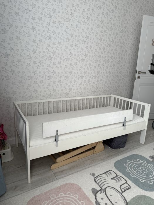 Детская кровать Ikea 70*160 см