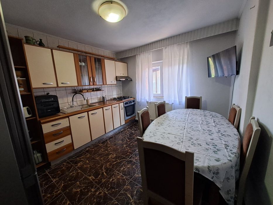 Vila Curtea de Arges