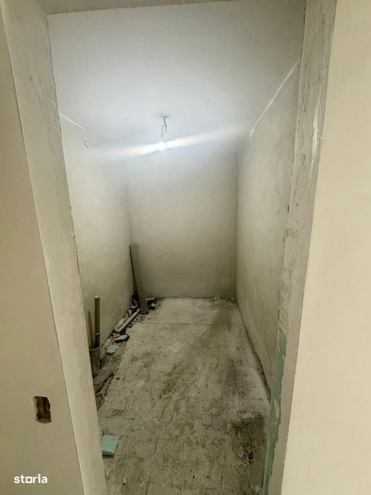Apartament 4 camere de vânzare – Bd. București