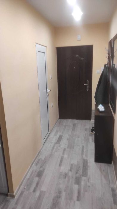 Дава се под наем Тристаен апартамент в Бургас, Изгрев - 64 кв.м за 498.27 € - Снимка #7