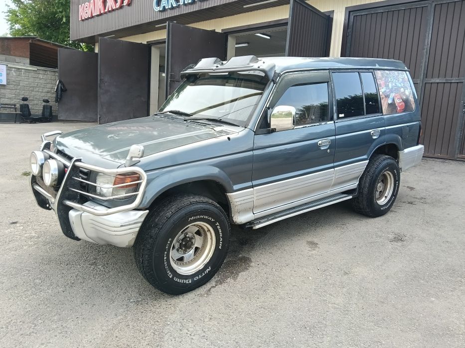 Продам Паджеро 2