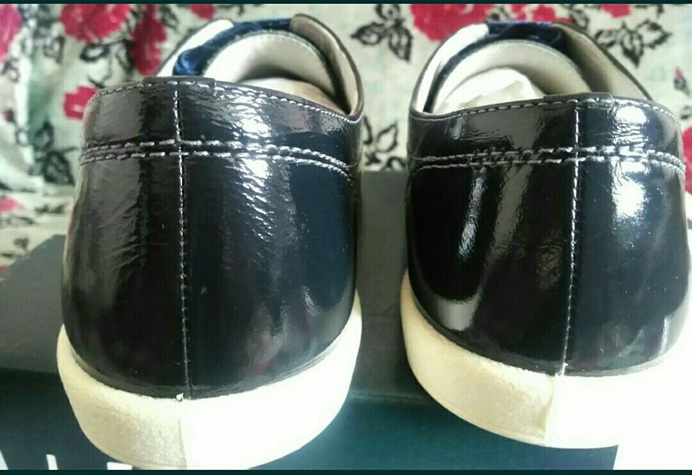 Кроссовки кеды кожаные !!!