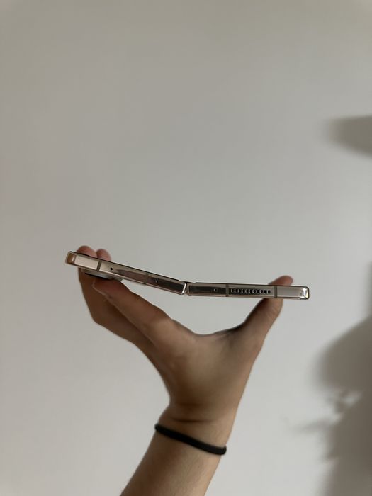 Samsung z fold 4