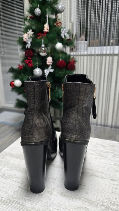 Дамски Зимни с Ток