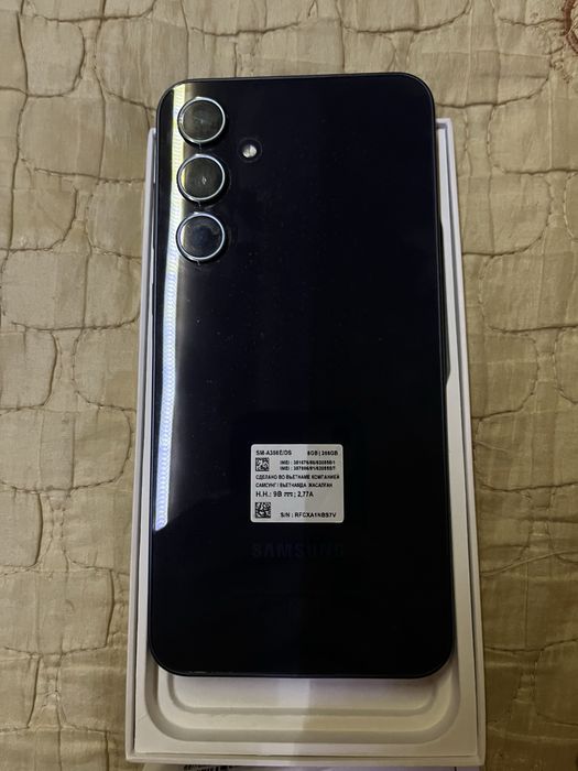 Самсунг а 35 память 256