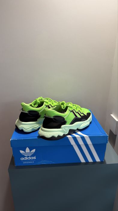 Мъжки обувки Adidas Ozweego Solar Green 45 1/3