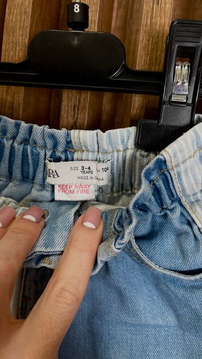 Pantaloni scurți din denim eleganti Zara 3-5 ani