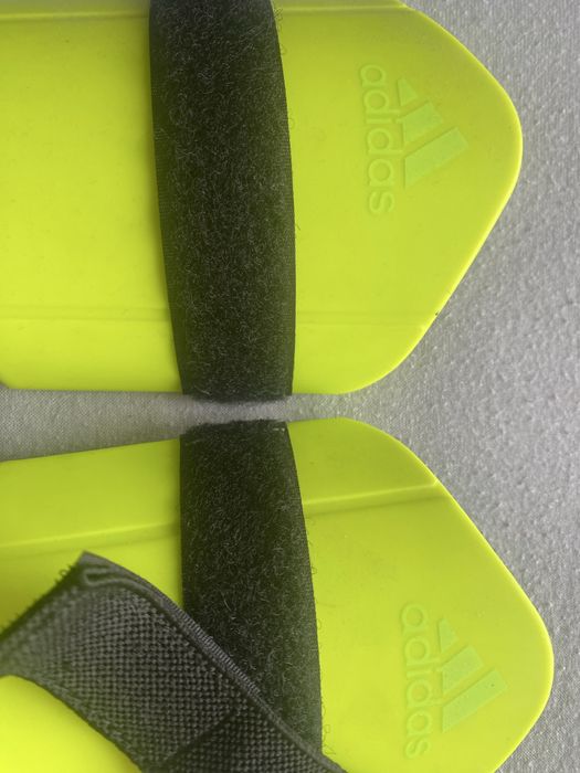 Стоножки 36 номер с подарък кори Адидас
