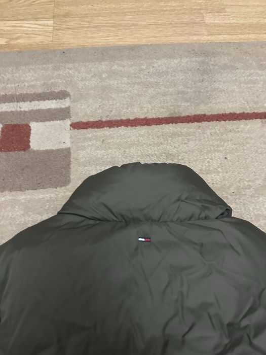 Puffer vest tommy hilfiger maro size M ft groasa