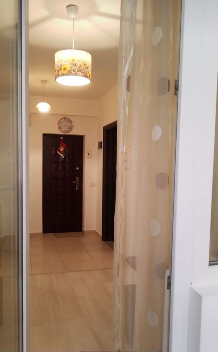 Ofer spre inchiriere garsoniera Militari Residence