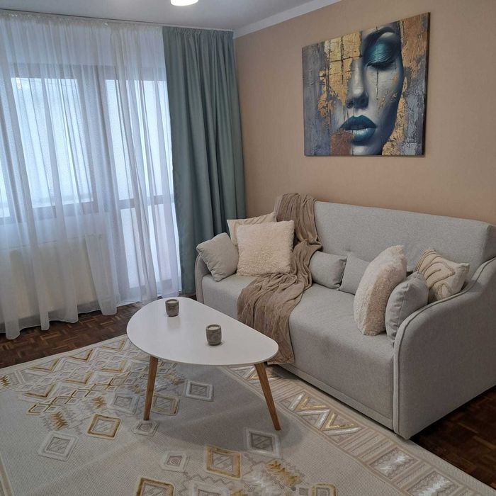 Apartament 3 camere de inchiriat