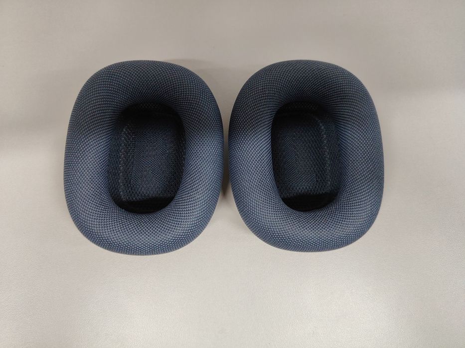 AirPods Max продаю