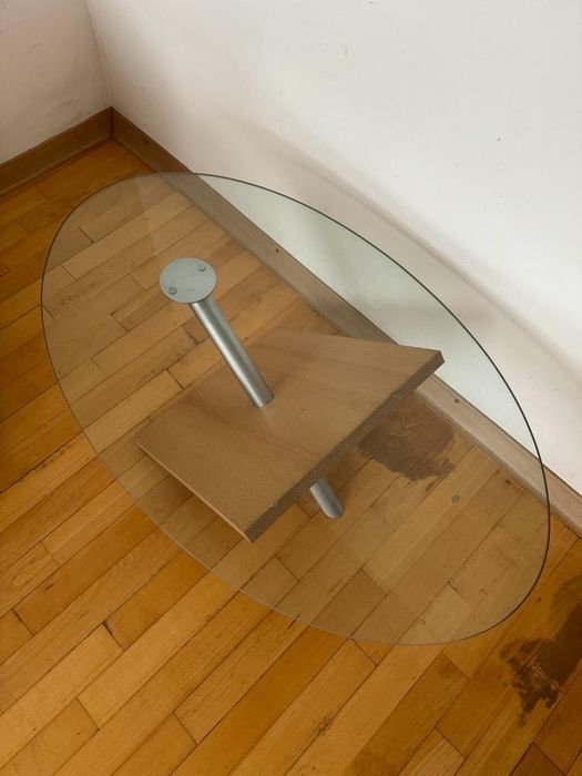 Малка холна масичка стъкло