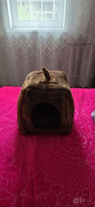 Домик лежанка для кошек или собак