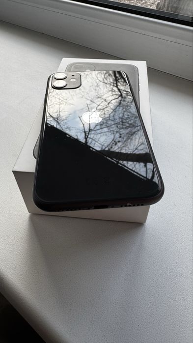 Iphone 11 б/у в хорошем состоянии