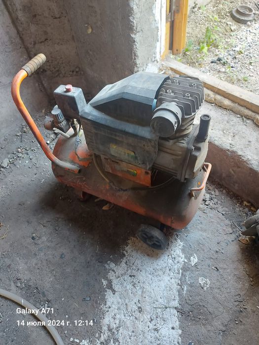 Компрессор есть торг