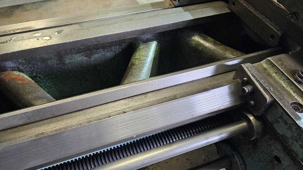 Станок токарный sv18ra