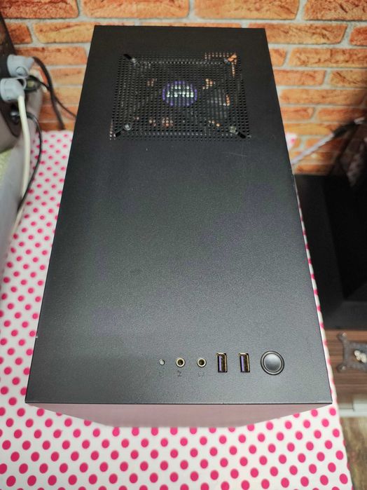 Carcasa PC Gaming NZXT H500 Matte Black & Blue.