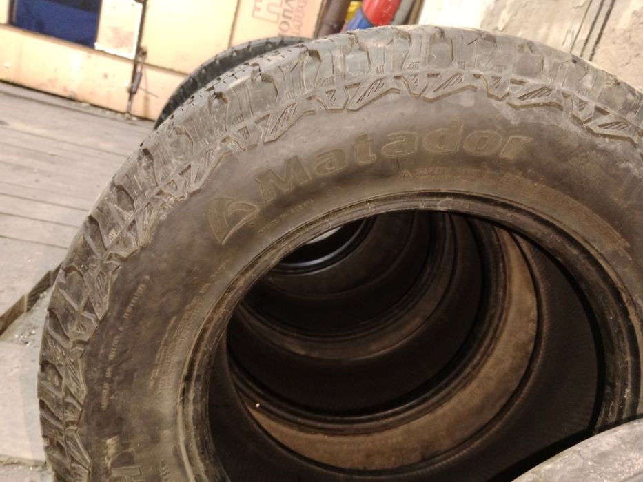 Продам шины 4шт комплект