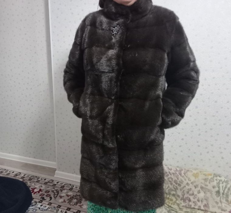 Продам норковую шубу