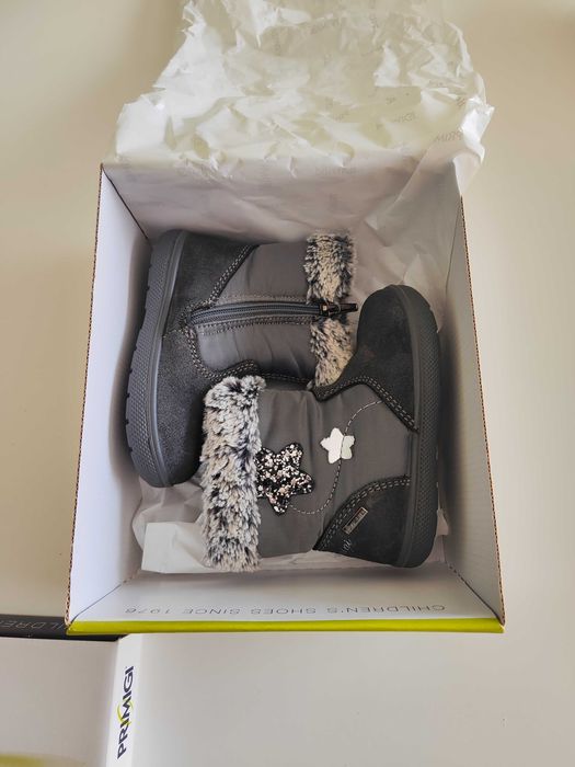 Детски боти на Primgi 23 номер