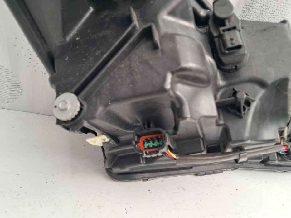 Фар Nissan Micra  K14