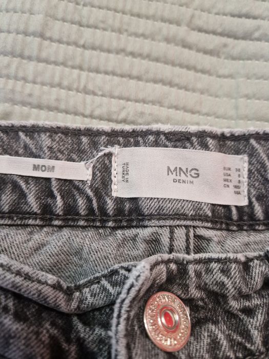 Mom дънки MANGO 38