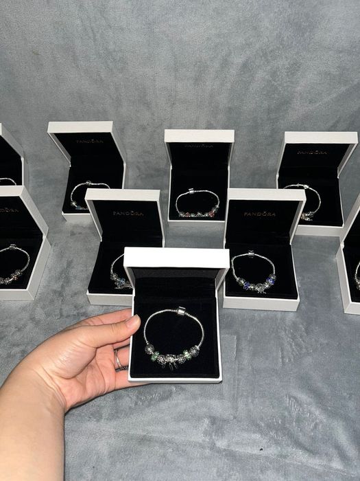 Браслеты Pandora