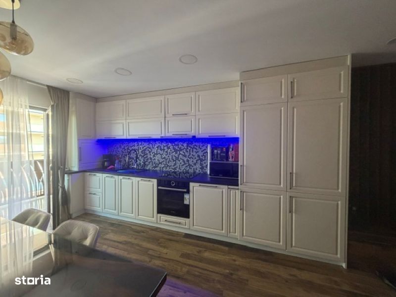Apartament zona Isu , 3 camere !