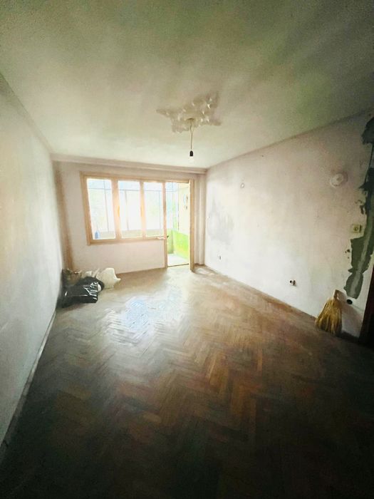 Продава се Многостаен апартамент в Плевен, 9-ти квартал - 100 кв.м за 1200 €/кв.м - Снимка #6