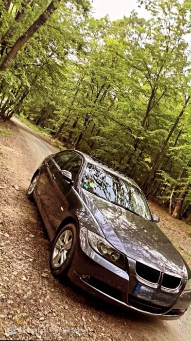 BMW Seria 3 (E90) – 320d, 1995 cm³, 163 CP, motorină