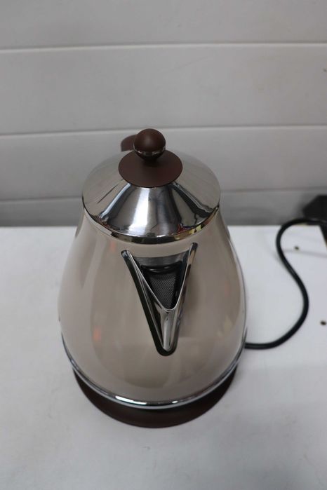 Електрическа кана De'Longhi Icona Vintage KBOV2001.BG, 2000W, 1.7л