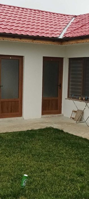 Новопостроена къща за гости в Езерец