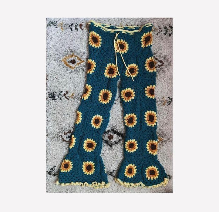 Vand pantaloni crosetati