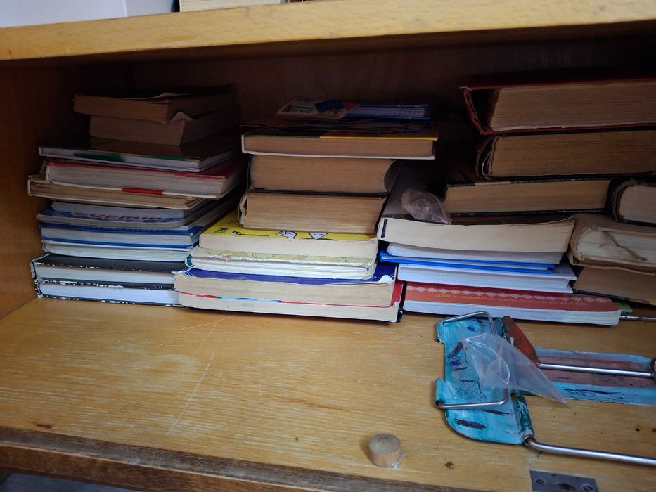 Продаётся книги б/у