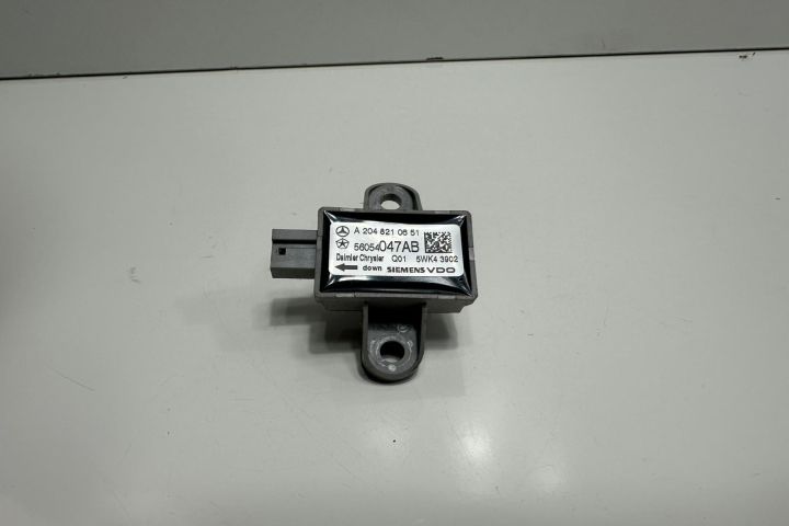 Senzor impact A2048210651 Mercedes-Benz C-Class W204/S204
