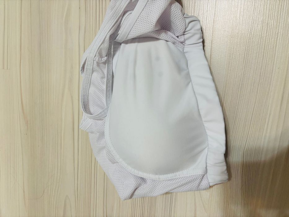 Протектор за гърди бойни спортове