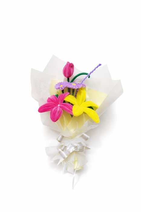 Suniy gullar sovg'a uchun