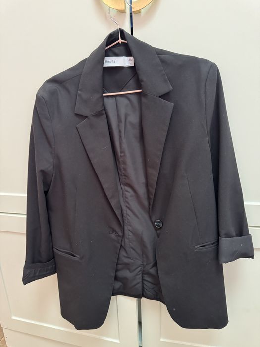 Офисные одежды распродаю