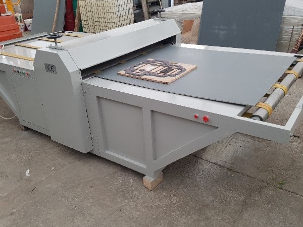 Stanta roll pentru carton ondulat