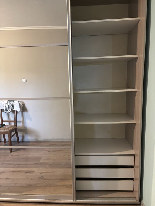 Продам шкаф купе