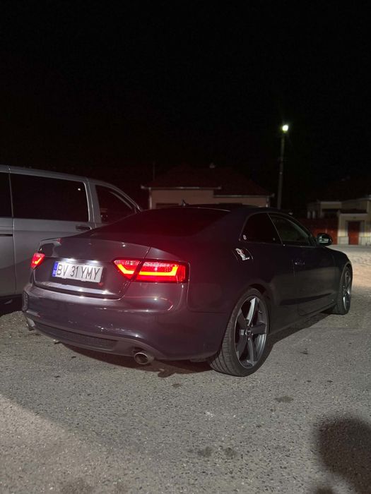 Vând Audi A5 3.0 quattro 2009