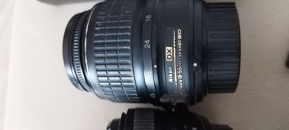 DSLR NIKON D-3100 - pachet complet