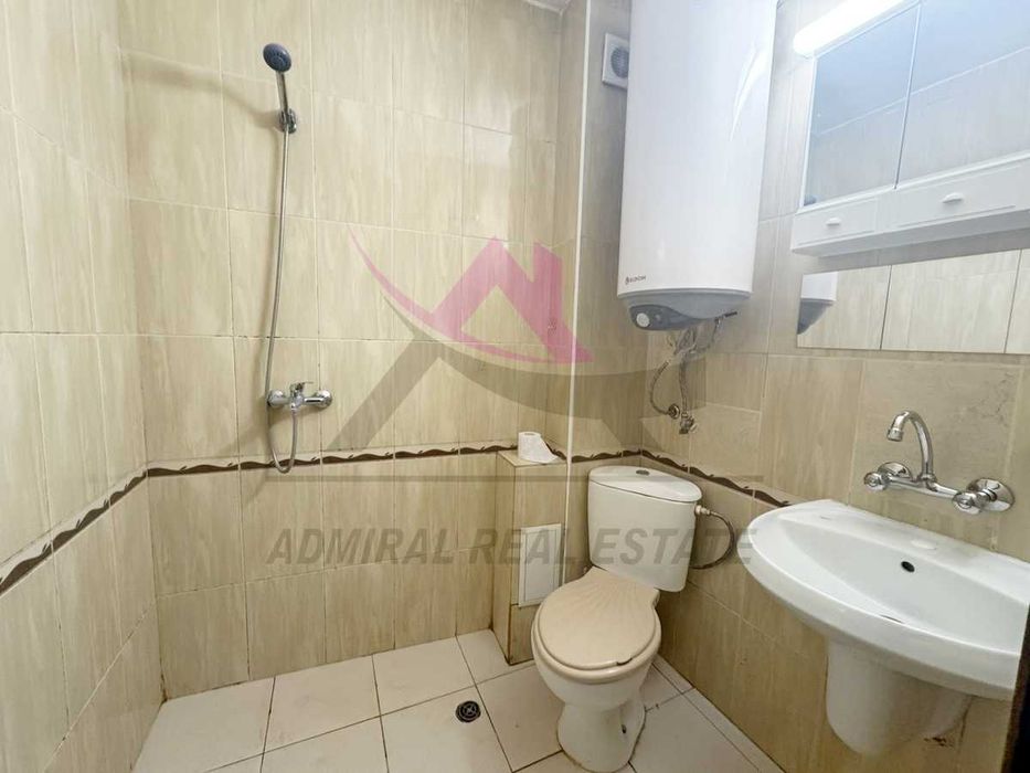 Дава се под наем Двустаен апартамент в Варна, Колхозен пазар - 60 кв.м за 375 € - Снимка #3