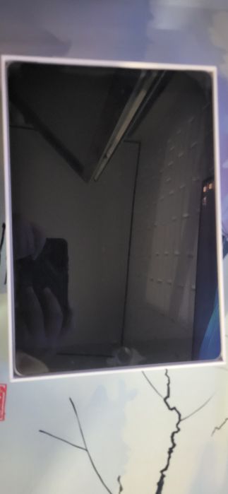 iPad 9 продаю срочно