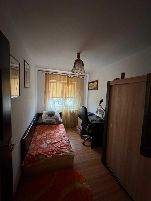 Apartament 3 camere decomandat de închiriat – Str. Spania, Craiova